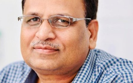 आखिर सत्येन्द्र जैन भी आए बाहर