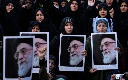 इसराइली हमले के बाद दुविधा में ईरान