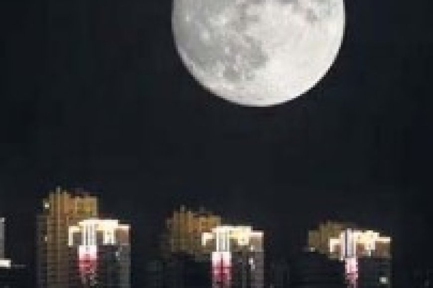 दुनियाभर में दिखाई दिया सुपरमून ज्यादा बड़ा और अधिक चमकीला नजर आया चांद