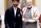 विश्व शतरंज चैंपियन डी गुकेश प्रधानमंत्री से मुलाकात की