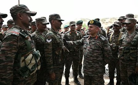 सेना प्रमुख और CDS ने ऑपरेशन सिंदूर के तहत अग्रिम मोर्चों का दौरा किया, जवानों से की मुलाकात