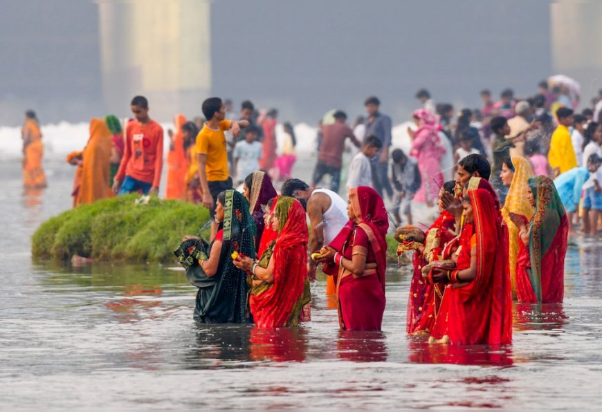 नहाय-खाय के साथ शुरू हुआ आस्था का महापर्व 'छठ', पीएम मोदी समेत कई दिग्गजों ने दी शुभकामनाएं