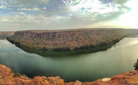 जयपुर में मुख्यमंत्री भजनलाल शर्मा की कोटा व्यापारियों से अहम बैठक